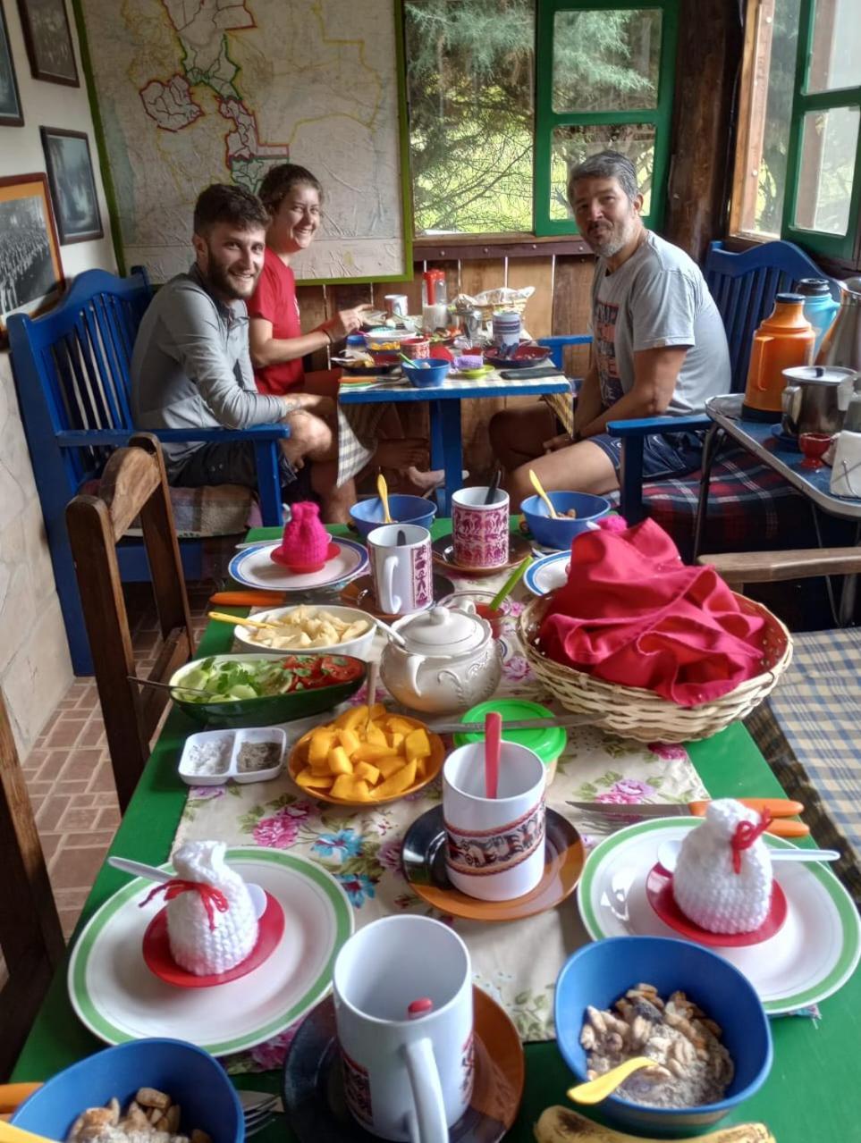 Los Aventureros Hostel Samaipata Ngoại thất bức ảnh