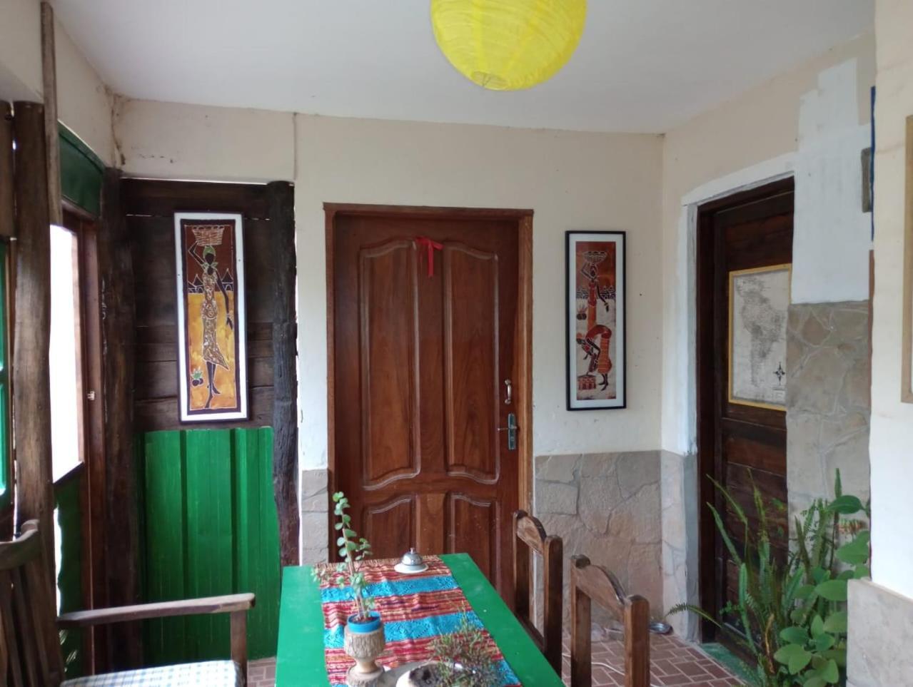 Los Aventureros Hostel Samaipata Ngoại thất bức ảnh