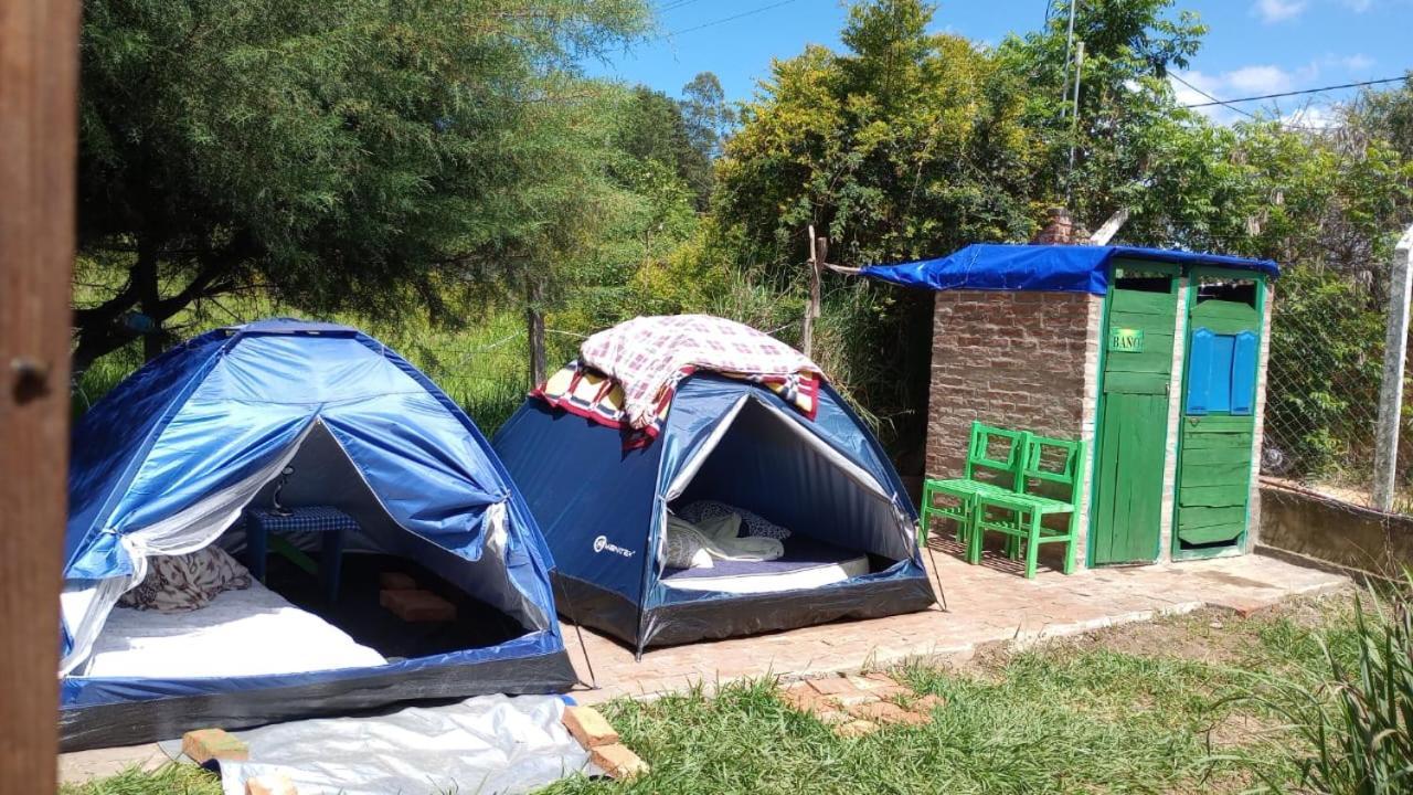 Los Aventureros Hostel Samaipata Ngoại thất bức ảnh