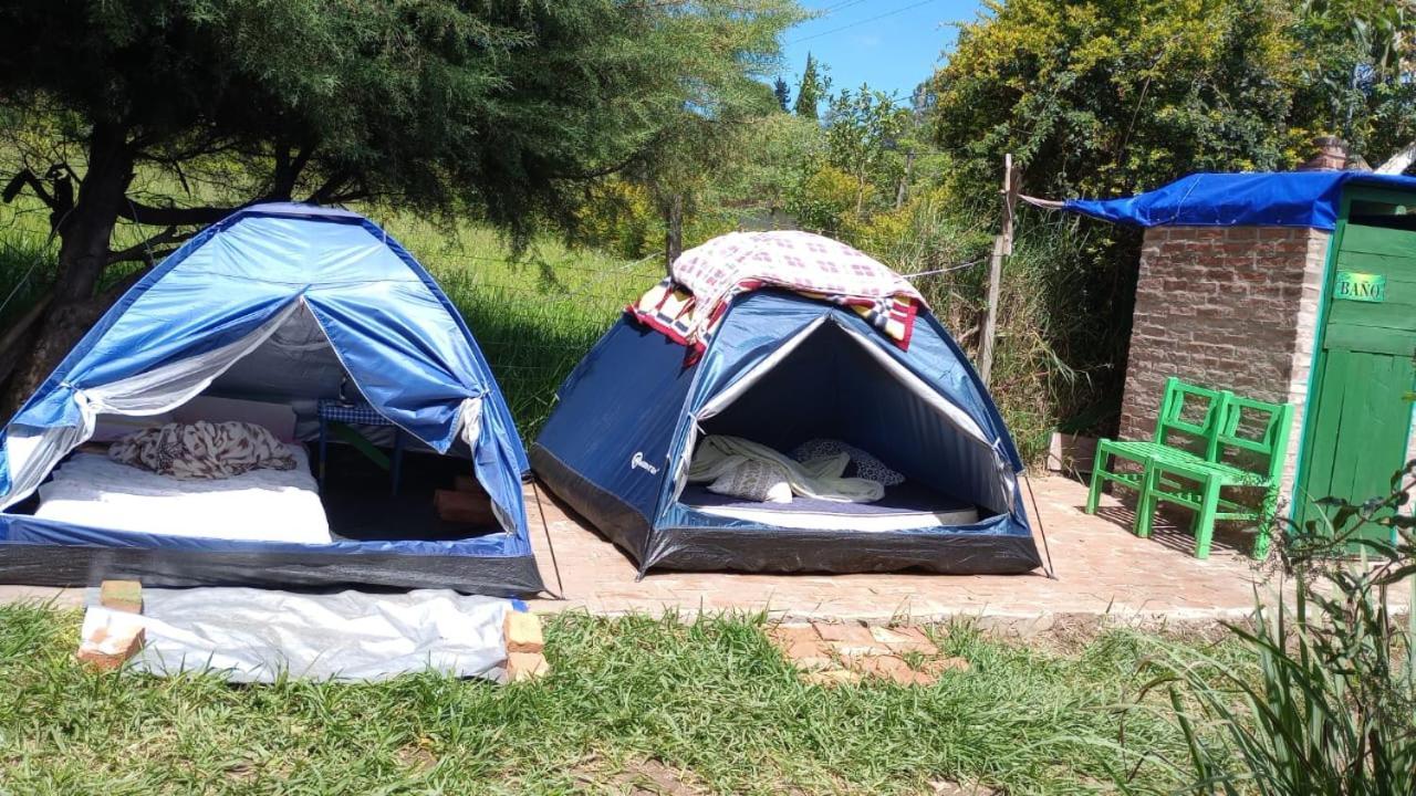 Los Aventureros Hostel Samaipata Ngoại thất bức ảnh