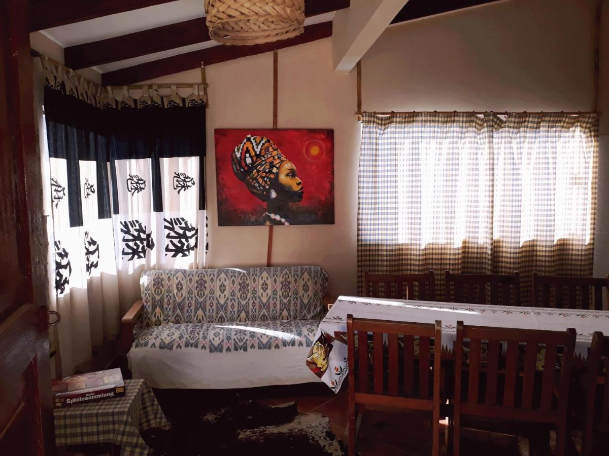 Los Aventureros Hostel Samaipata Ngoại thất bức ảnh