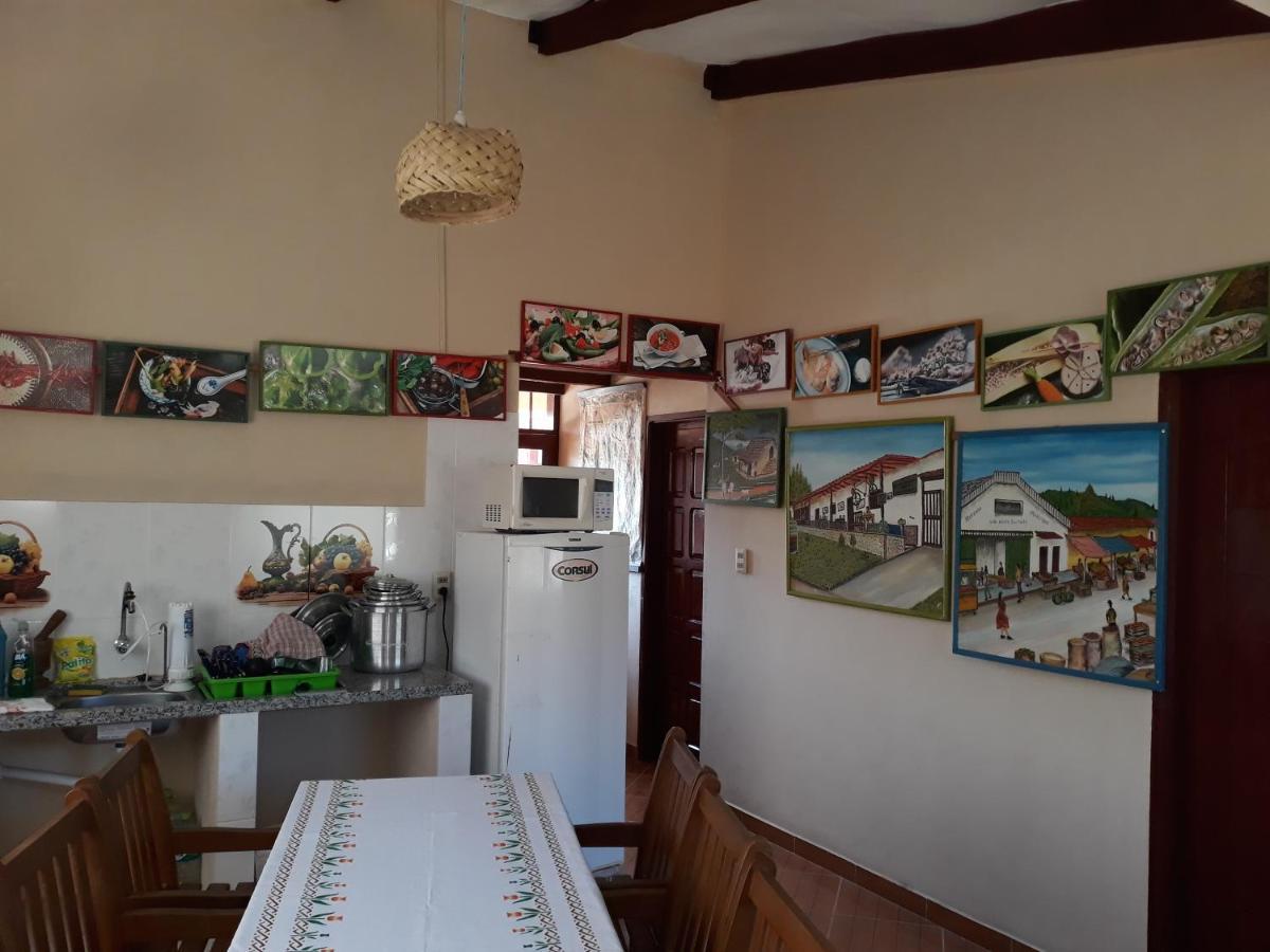 Los Aventureros Hostel Samaipata Ngoại thất bức ảnh